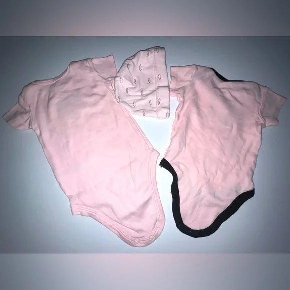 # 4 LOT Baby  girl clothes MIX  Bundle Of 11 Vary Brands Please See Pictures - Picture 13 of 13